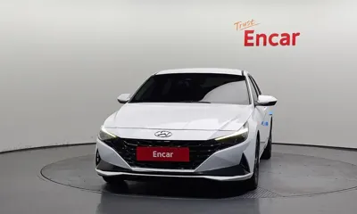 Hyundai Avante 2023, 124262 км, за 9051.24 USD