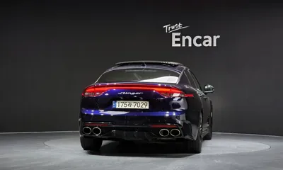 Kia Stinger 2023, 112181 км, за 16446.72 USD