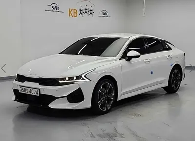 Kia K5 · 2023 год