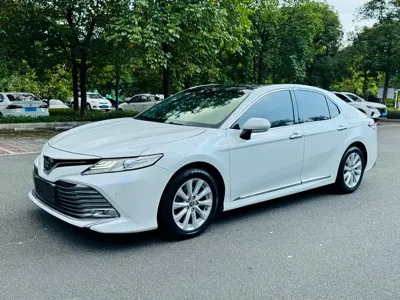 Toyota Camry 2019, 68000 км, за 12099.85 USD