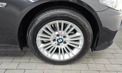 BMW 5-Series 2015, 209989 км, за 5579.62 USD