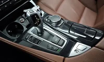 BMW 5-Series 2015, 209989 км, за 5579.62 USD - фото 9