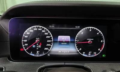 Mercedes-Benz CLS-Class 2019, 46934 км, за 23257.35 USD - фото 8