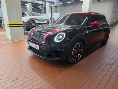 MINI Clubman · 2023 год