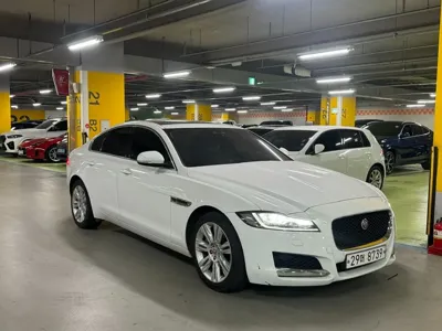 Jaguar XF 2018, 84541 км, за 8782.21 USD