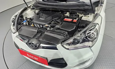 Hyundai Veloster 2016, 133289 км, за 4335.26 USD - фото 6
