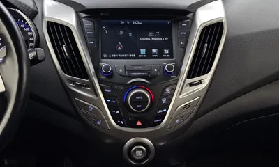 Hyundai Veloster 2016, 133289 км, за 4335.26 USD - фото 14