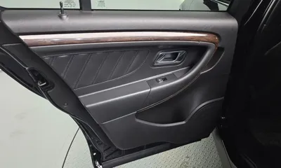 Ford Taurus 2017, 120298 км, за 4297.71 USD - фото 25