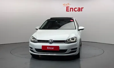 Volkswagen Golf 2015, 135536 км, за 5814.34 USD