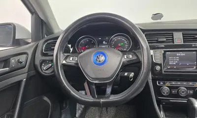 Volkswagen Golf 2015, 135536 км, за 5814.34 USD - фото 15