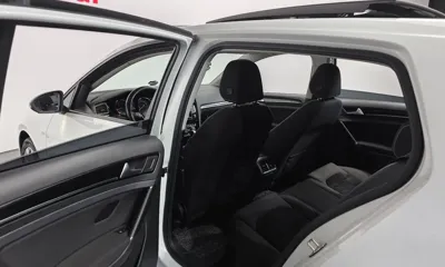 Volkswagen Golf 2015, 135536 км, за 5814.34 USD - фото 18