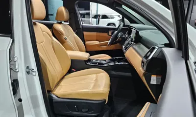 Kia Sorento 2022, 50807 км, за 18376.53 USD - фото 10