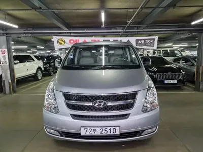 Hyundai Starex 2013, 163660 км, за 4413.96 USD