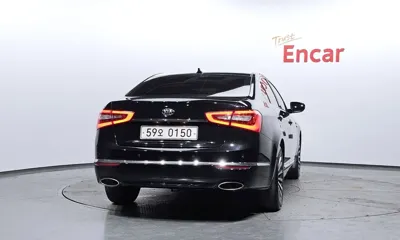 Kia K7 2013, 256419 км, за 2560.06 USD