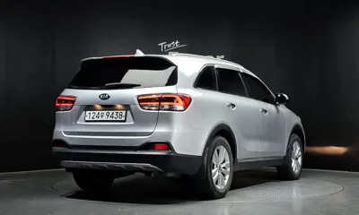 Kia Sorento 2015, 111117 км, за 5846.03 USD