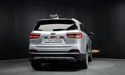 Kia Sorento 2015, 111117 км, за 5846.03 USD