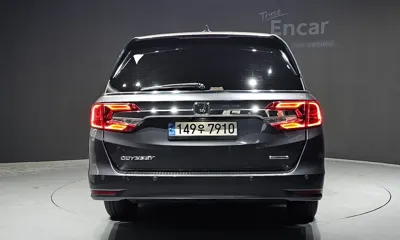 Honda Odyssey 2018, 178903 км, за 10401.09 USD