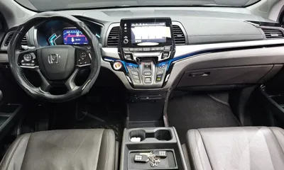Honda Odyssey 2018, 178903 км, за 10401.09 USD - фото 7
