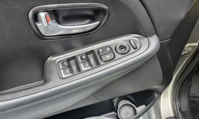 Kia Carens 2018, 122413 км, за 7214.13 USD - фото 17