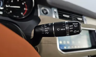 Land Rover Range Rover Evoque 2018, 107334 км, за 8500.72 USD - фото 27