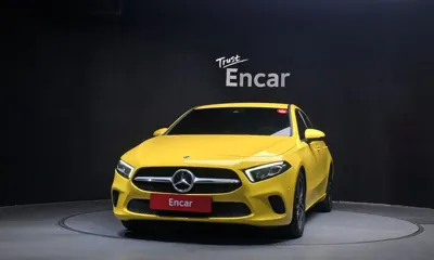 Mercedes-Benz A-Class 2022, 21376 км, за 16319.79 USD