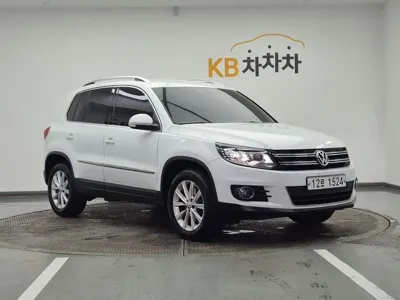 Volkswagen Tiguan 2016, 211001 км, за 3903.2 USD