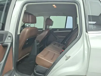 Volkswagen Tiguan 2016, 211001 км, за 3900.41 USD - фото 12