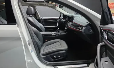 BMW 5-Series 2019, 50044 км, за 16783.78 USD - фото 26