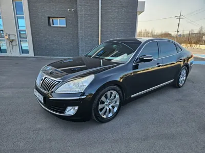 Hyundai Equus 2012, 112706 км, за 4294.68 USD