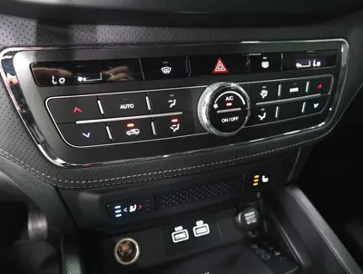 KG_Mobility_Ssangyong Rexton 2023, 61233 км, за 15562.93 USD - фото 14