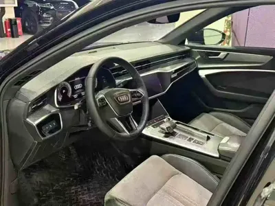 Audi A6L 2019, 148000 км, за 25867.51 USD