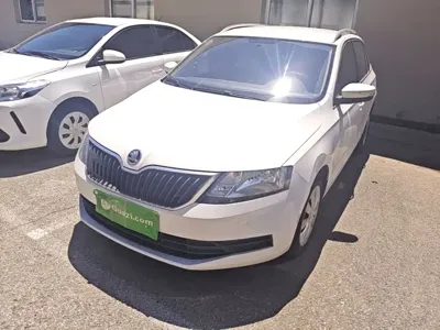 Skoda Rapid Spaceback · 2020 год