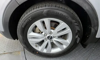 Kia Sorento 2015, 149605 км, за 6144.7 USD