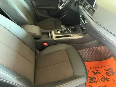 Audi Q5L 2019, 140000 км, за 15538.25 USD