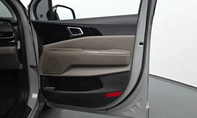 Kia Canival 2025, 27409 км, за 30488.19 USD - фото 25
