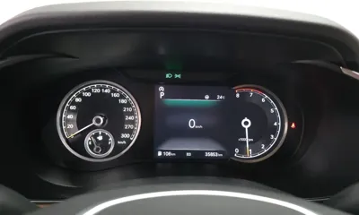Genesis G70 2023, 35853 км, за 14977.21 USD - фото 8