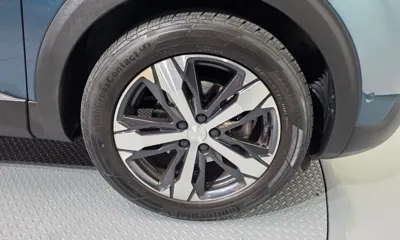 Peugeot 5008 2020, 25887 км, за 12034.88 USD