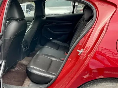 Mazda 3 Axela 2020, 30000 км, за 7180.56 USD - фото 9