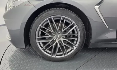 Genesis G70 2018, 121404 км, за 10437.18 USD