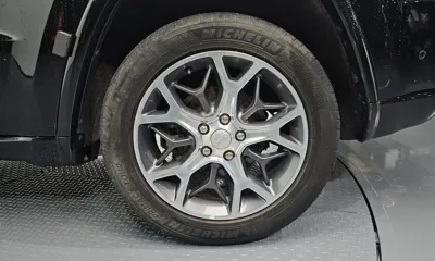 Jeep Cherokee 2019, 114582 км, за 11068.41 USD - фото 21
