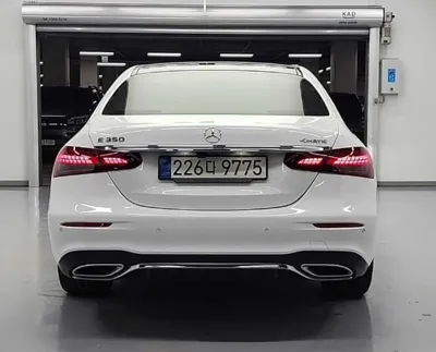 Mercedes-Benz E-Class 2021, 83220 км, за 25272.42 USD
