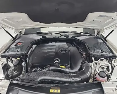 Mercedes-Benz E-Class 2021, 83220 км, за 25272.42 USD
