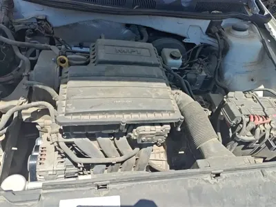 Volkswagen Bora 2017, 83600 км, за 5120.56 USD - фото 10