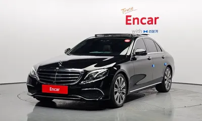 Mercedes-Benz E-Class · 2017 год