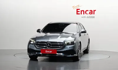 Mercedes-Benz E-Class 2021, 55008 км, за 21498.38 USD