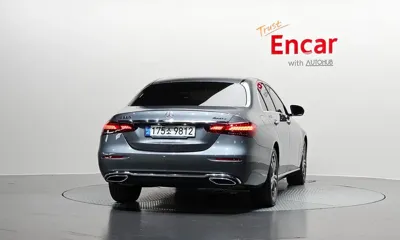 Mercedes-Benz E-Class 2021, 55008 км, за 21498.38 USD