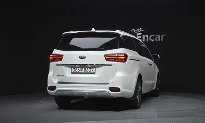 Kia Canival 2019, 153622 км, за 7351.98 USD