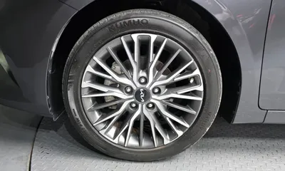 Kia K3 2022, 19079 км, за 18970.72 USD