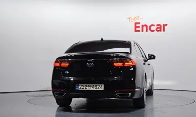 Kia K7 2017, 124898 км, за 6754.96 USD