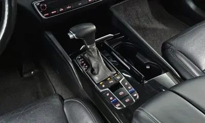 Kia K7 2017, 124898 км, за 6754.96 USD - фото 9